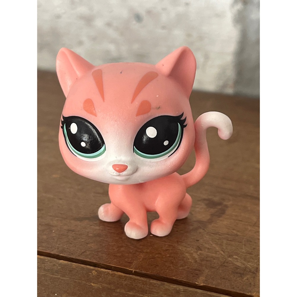 Littlest‎ Pet Shop LPS Poppy Tabling #1-102 Pink Kitty Cat